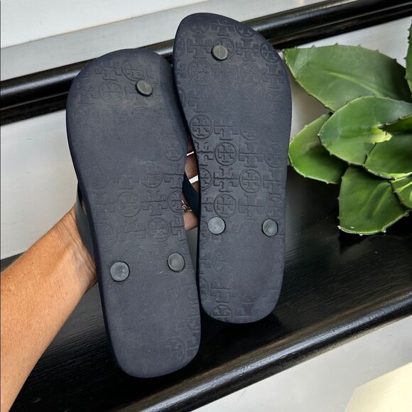 Tory Burch Women’s Flip-Flop Thong Sandals – Colorful Print Logo Beach Slides - Picture 6 of 6